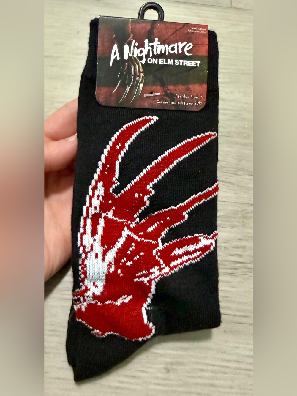 Nightmare On Elm Street Horror Theme Novelty Unisex Crew Socks Size 6-12 NWT